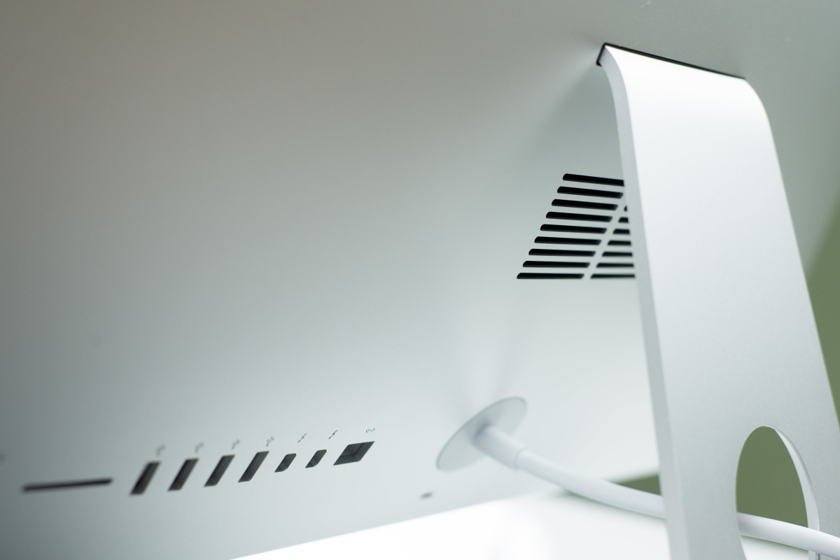 Do You Know How to Clean Your iMac? Laptop/Mobile Service Center