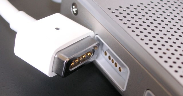 All About Apple Portables: MagSafe Adapters - Laptop/Mobile Center